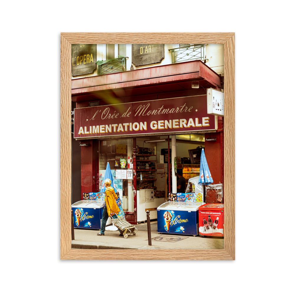 Poster de photographie d'une alimentation générale vintage dans une rue parisienne.