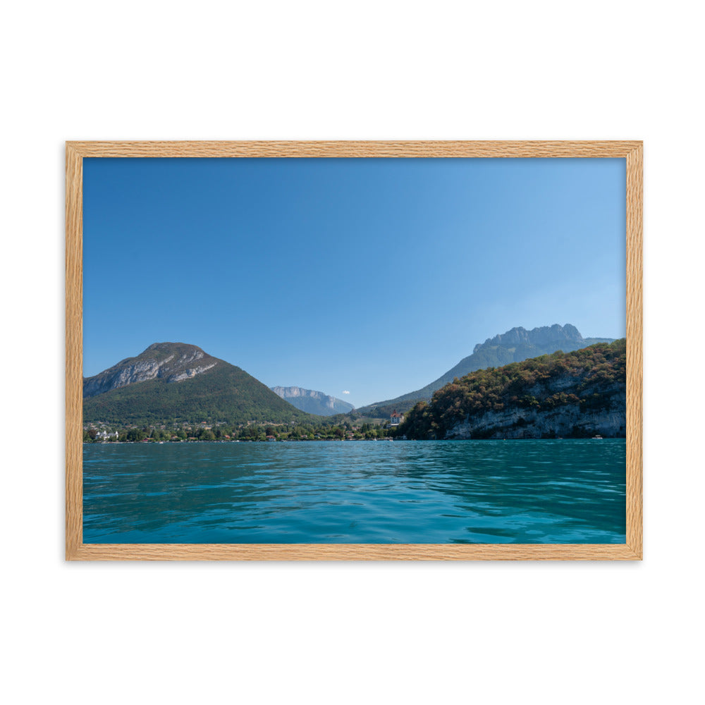 Paysage lacustre apaisant en vert et bleu, œuvre 'Calme d’Émeraude' par Yann Peccard.