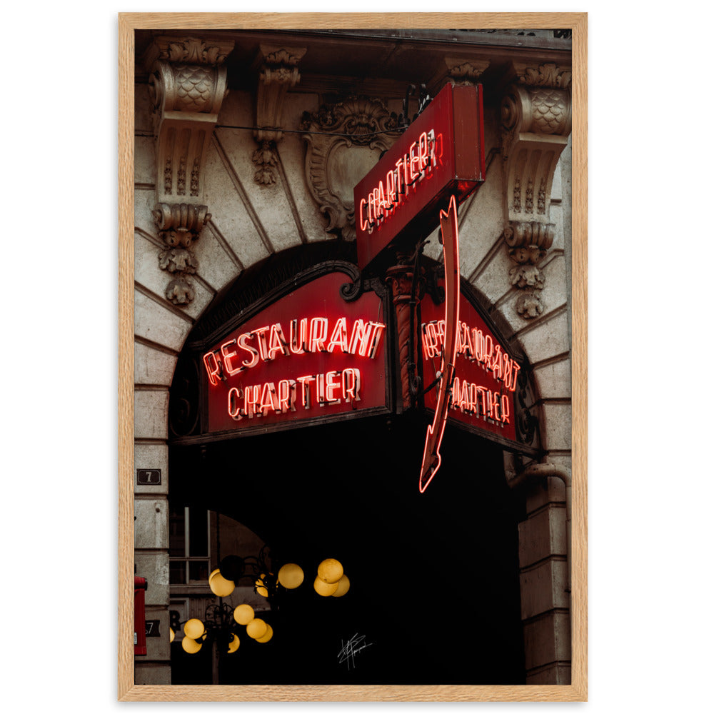 Poster artistique "Restaurant Chartier" montrant la façade classique du célèbre bistrot parisien avec son enseigne en néon.