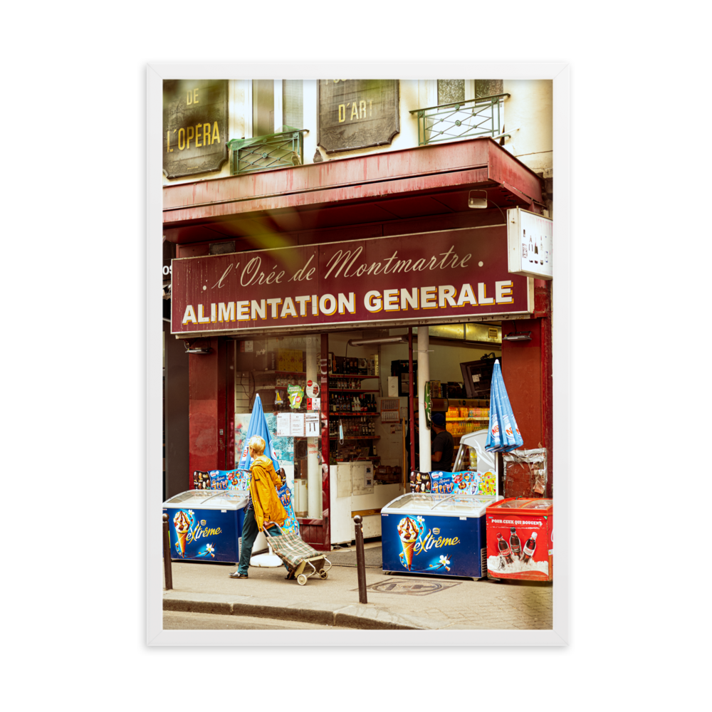 Poster de photographie d'une alimentation générale vintage dans une rue parisienne.