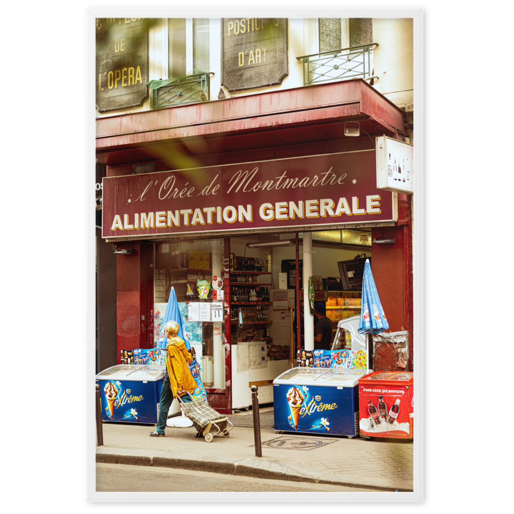 Poster de photographie d'une alimentation générale vintage dans une rue parisienne.