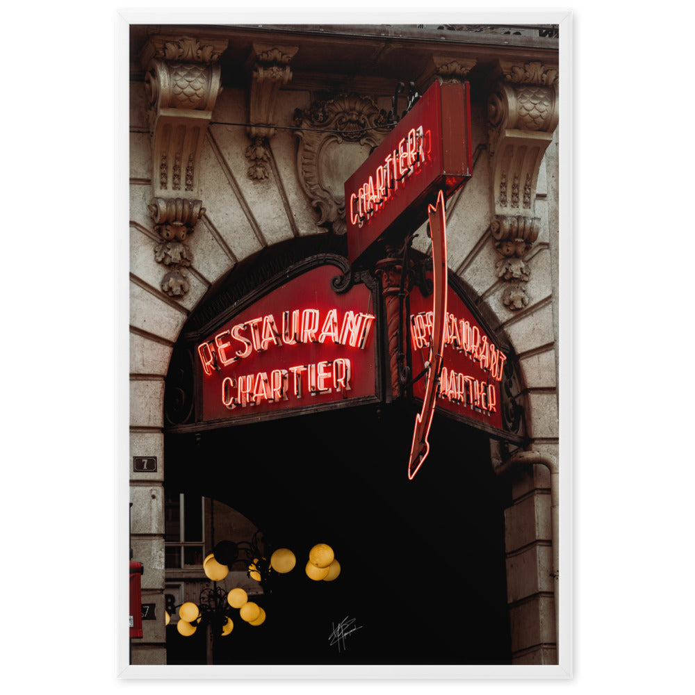 Poster artistique "Restaurant Chartier" montrant la façade classique du célèbre bistrot parisien avec son enseigne en néon.