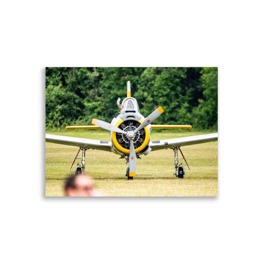 Poster - P-51 Mustang N02 – Photographie d'avion de chasse – Poster photographie, photographie murale et des posters muraux unique au monde. La boutique de posters créée par Yann Peccard un Photographe français.