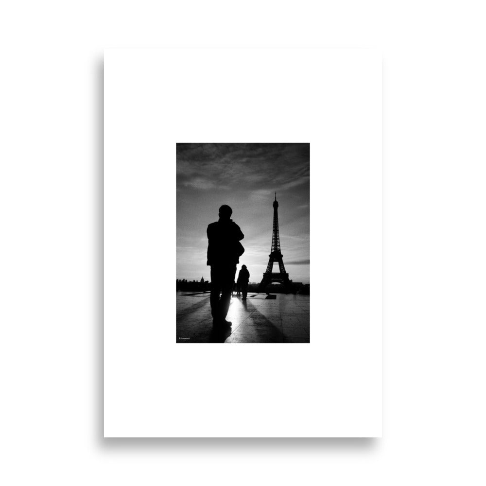 Poster monochrome de la tour eiffel