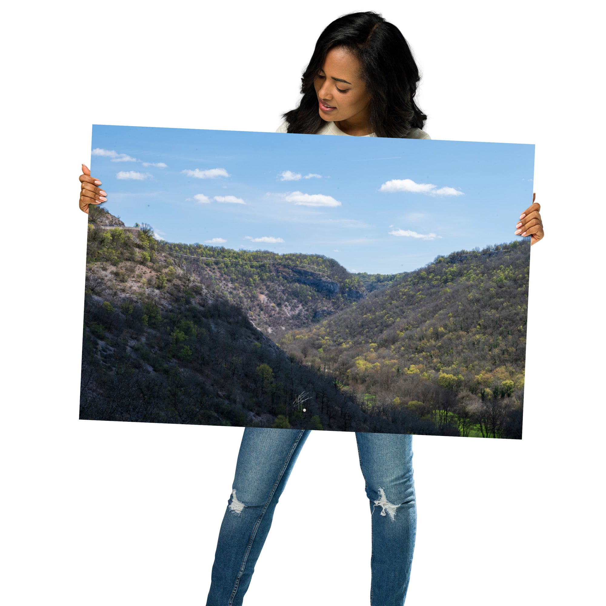 Vue panoramique de la vallée de Rocamadour en Dordogne, illustrant la beauté pittoresque et sereine du paysage, idéale pour apporter une ambiance naturelle à votre intérieur.