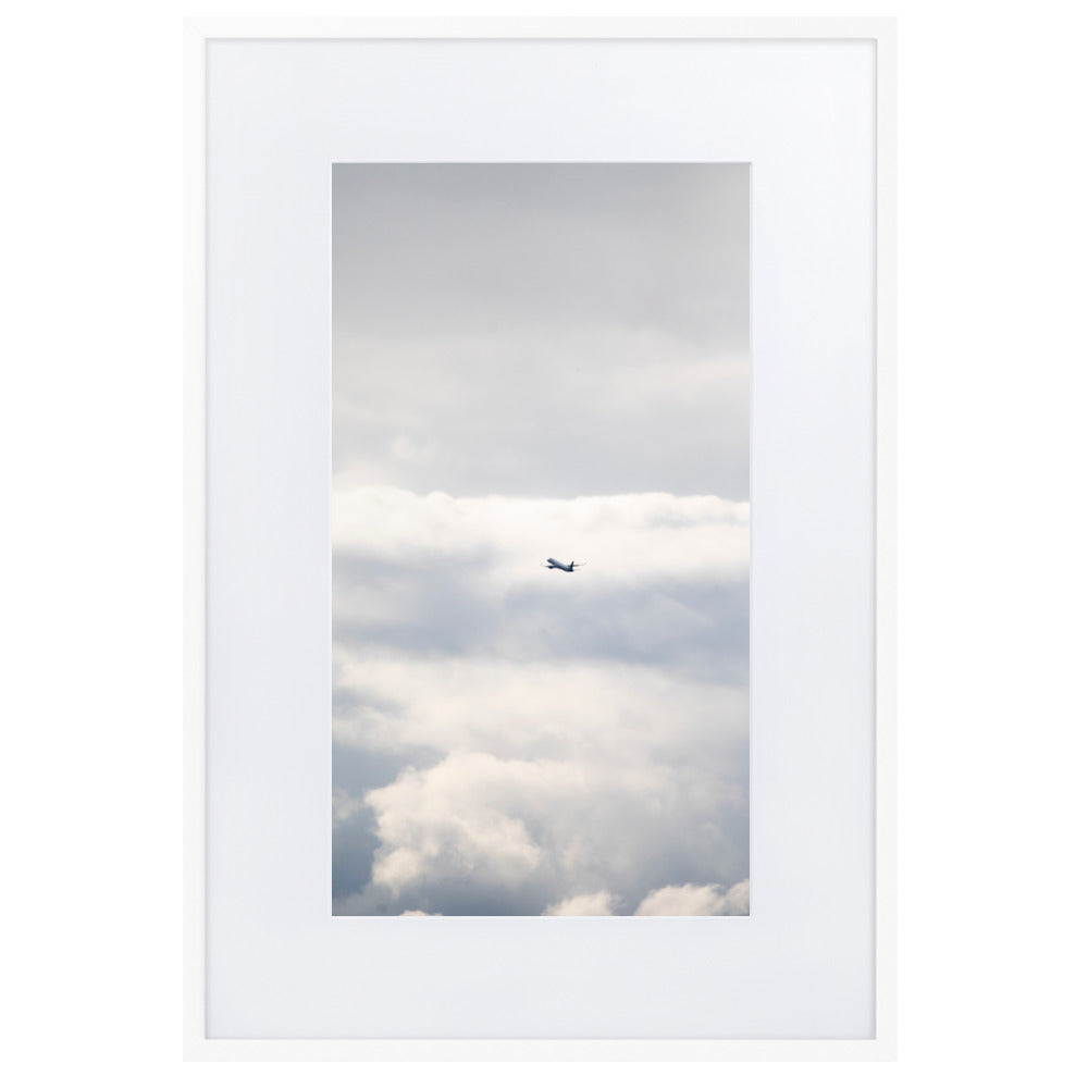 Nuages N22 - Photographie captivante des nuages avec un avion de ligne - La Boutique du Poster Français