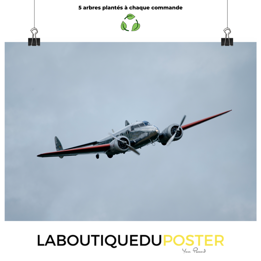 Poster mural - Avion douglas dc3 N02 – Photographie d'avion – Poster photo, poster XXL, Photo d’art, photographie murale et des posters muraux des photographies de rue unique au monde. La boutique de posters créée par un Photographe français.