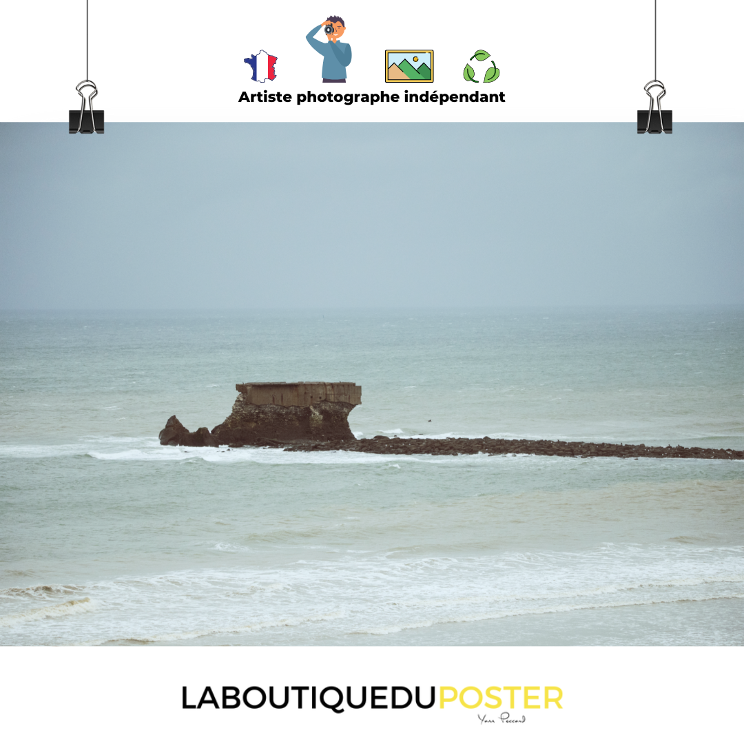 Poster mural - Fort de l'heurt – Photographie de la mer – Poster photo, poster XXL, Photo d’art, photographie murale et des posters muraux des photographies de rue unique au monde. La boutique de posters créée par un Photographe français.