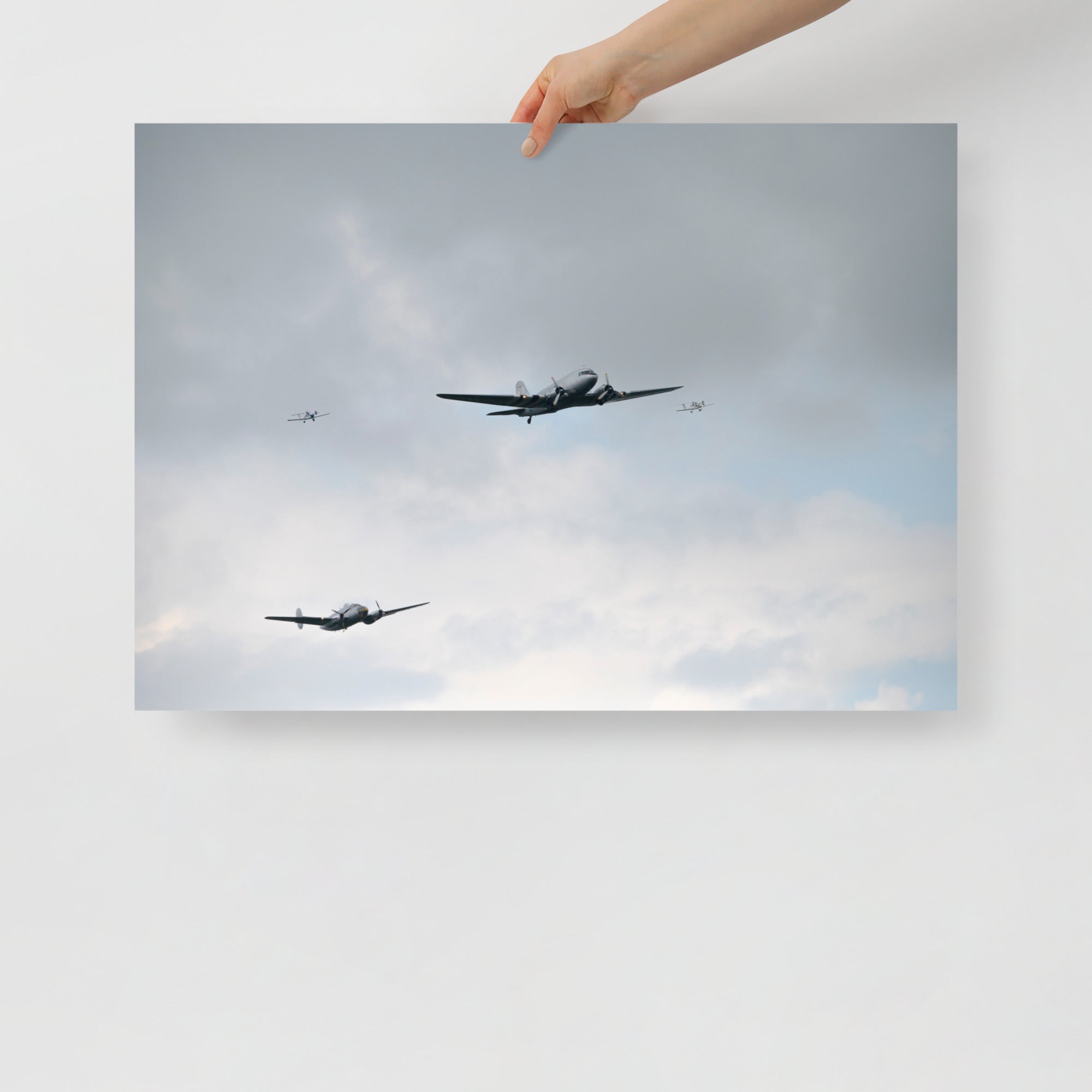 Poster mural - L'escadron volant – Photographie d'avions – Poster photo, poster XXL, Photo d’art, photographie murale et des posters muraux des photographies de rue unique au monde. La boutique de posters créée par un Photographe français.