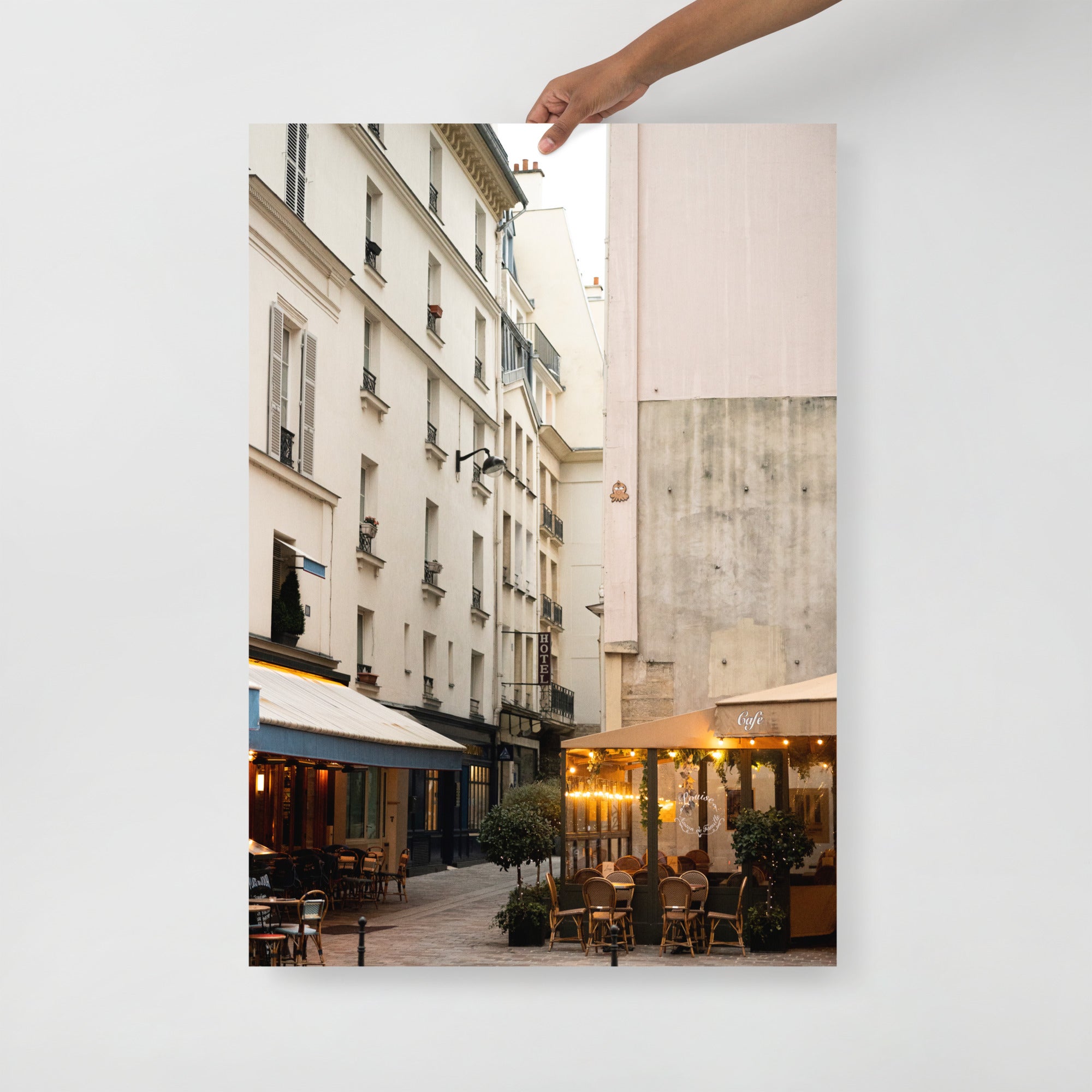 Poster mural - Rue croix des petits champs – Photographie de rue de ville de Paris – Poster photo, poster XXL, photographie murale et des posters muraux unique au monde. La boutique de posters créée par Yann Peccard un Photographe français.